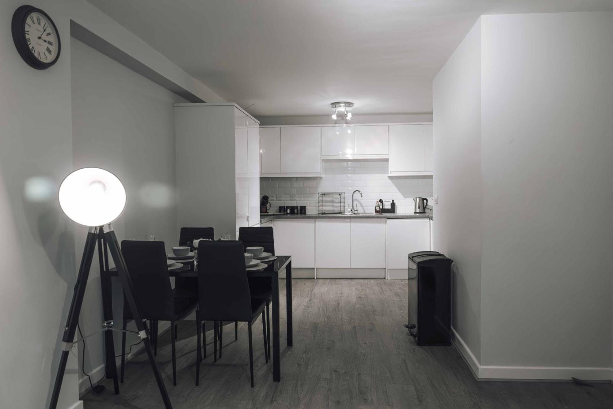 Stylish 2-Bed In Stratford Apartment London Bagian luar foto